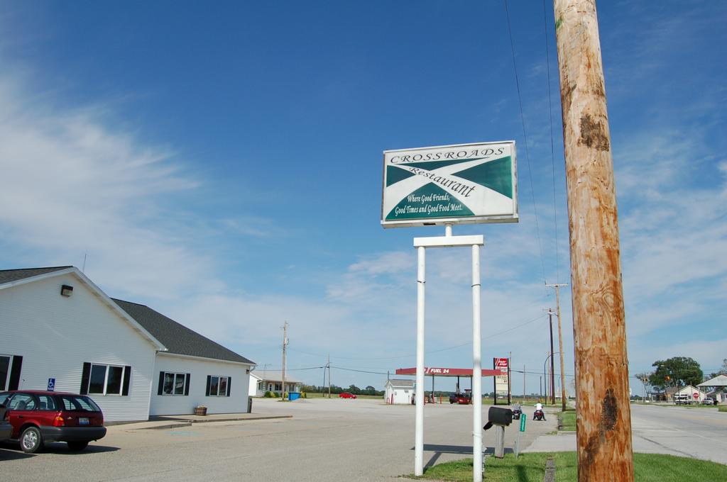 Crossroads Restaurant Chrisman IL 61924 2172692380 Restaurants